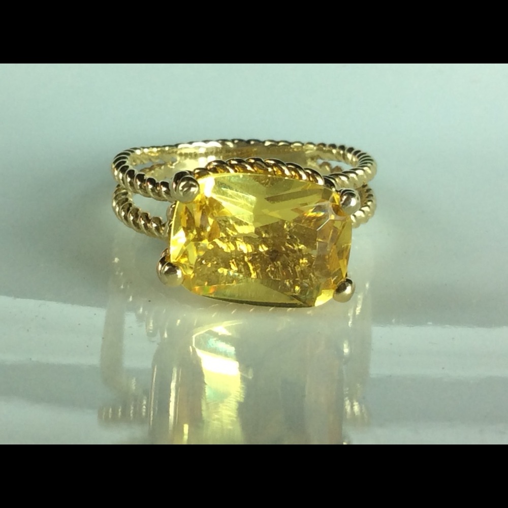 Yellow crystal gold tone ring